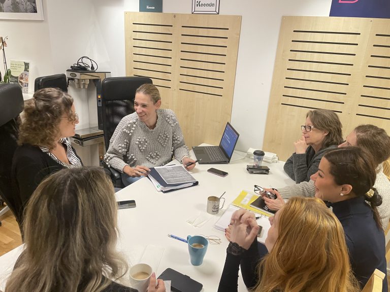 Varför socialt sammanhang är en viktig faktor vid återgång till arbete 