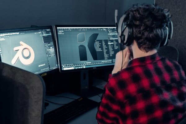En Bro mellan Teori och Praktik på Keeada Academy, där vi erbjuder en integrerad plattform för trainees att utveckla sina karriärer. Vår dynamiska miljö främjar arbetsträning genom praktisk erfarenhet, nätverksbyggande och professionell tillväxt.